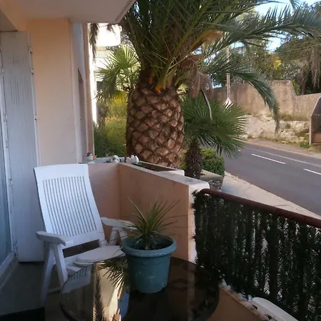 Apartment Cosy Nimes *